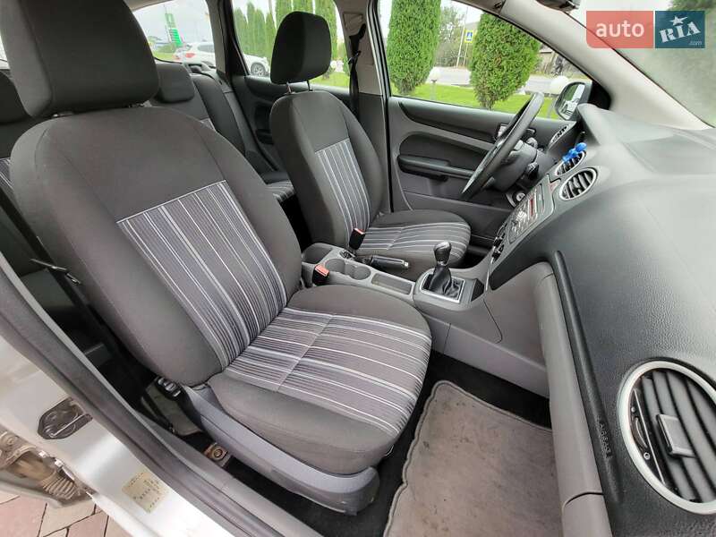 Универсал Ford Focus 2008 в Сарнах фото 32 Универсал Ford Focus 2008 в Сарнах