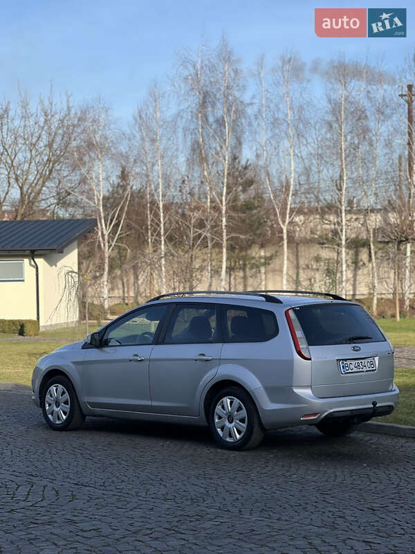 Универсал Ford Focus 2008 в Жовкве