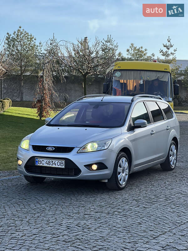 Универсал Ford Focus 2008 в Жовкве