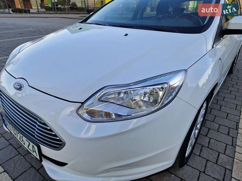 Хэтчбек Ford Focus 2014 в Ивано-Франковске