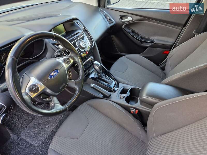 Хэтчбек Ford Focus 2014 в Ивано-Франковске