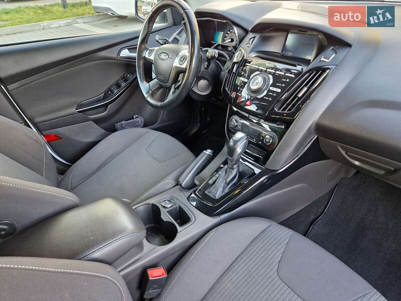 Хэтчбек Ford Focus 2014 в Ивано-Франковске