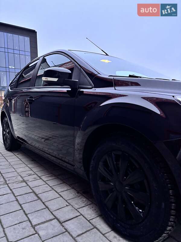 Хетчбек Ford Focus 2010 в Києві
