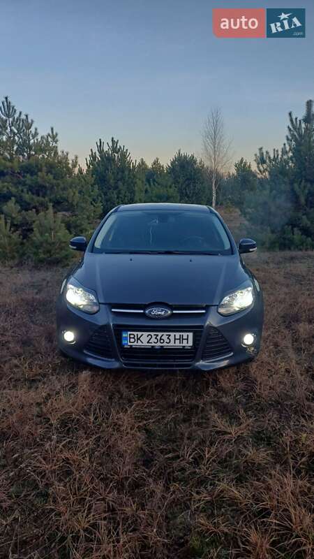 Ford Focus 2011 Ford Focus 2011