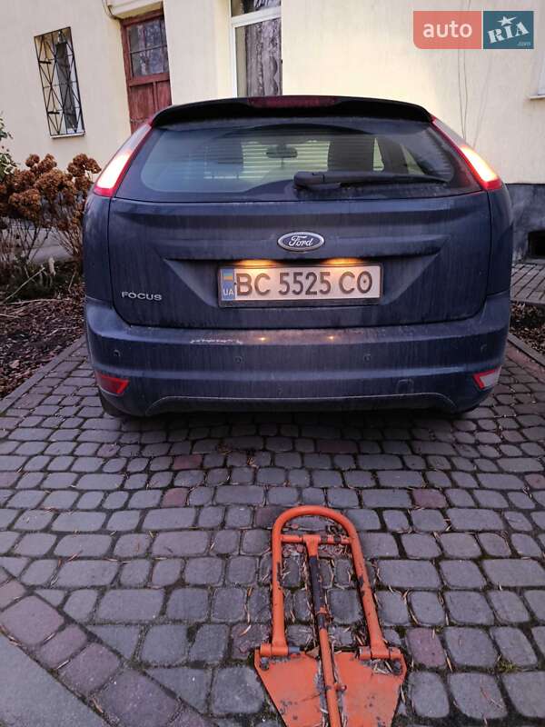 Хэтчбек Ford Focus 2011 в Львове