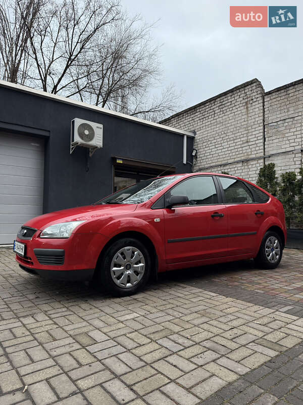 Хэтчбек Ford Focus 2004 в Кременчуге