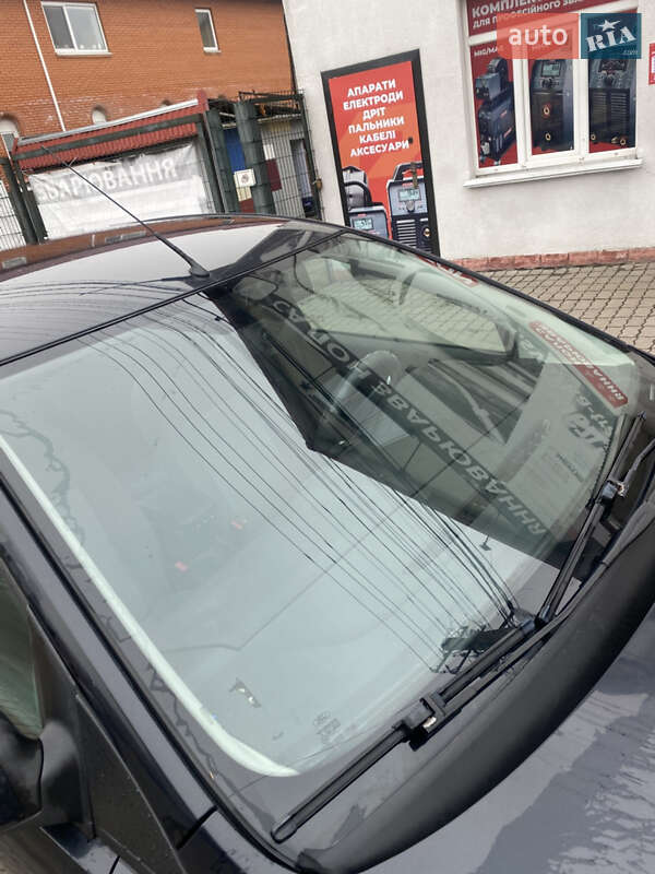 Седан Ford Focus 2007 в Киеве фото 11 Седан Ford Focus 2007 в Киеве