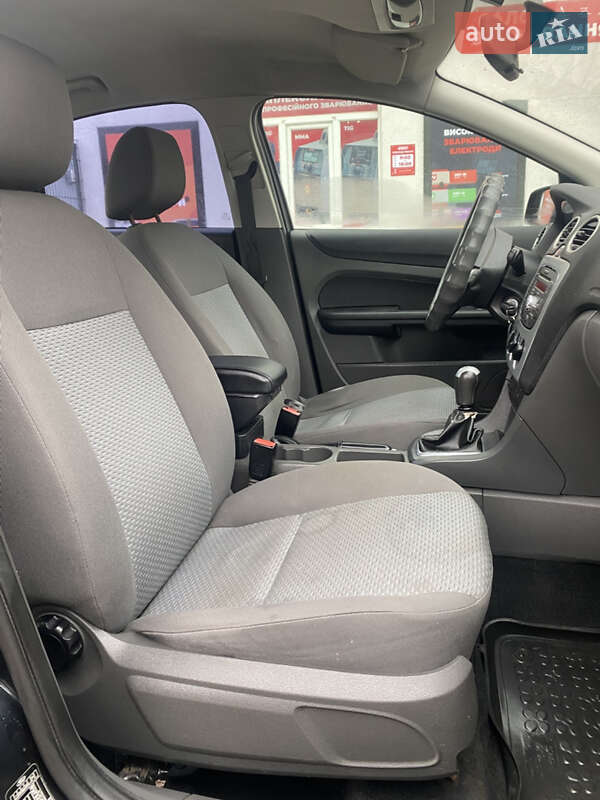 Седан Ford Focus 2007 в Киеве фото 13 Седан Ford Focus 2007 в Киеве