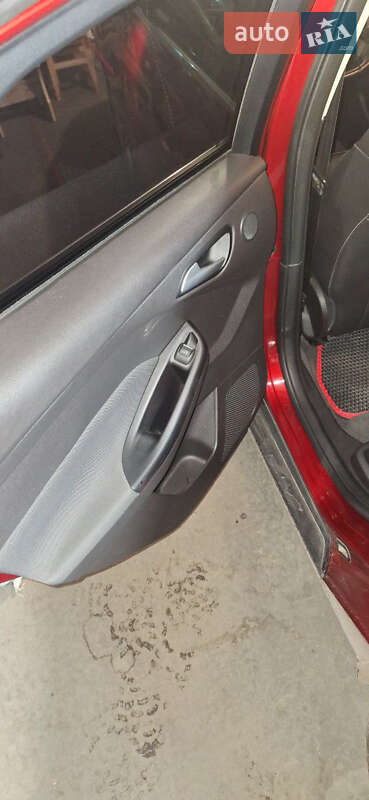 Седан Ford Focus 2013 в Терновке