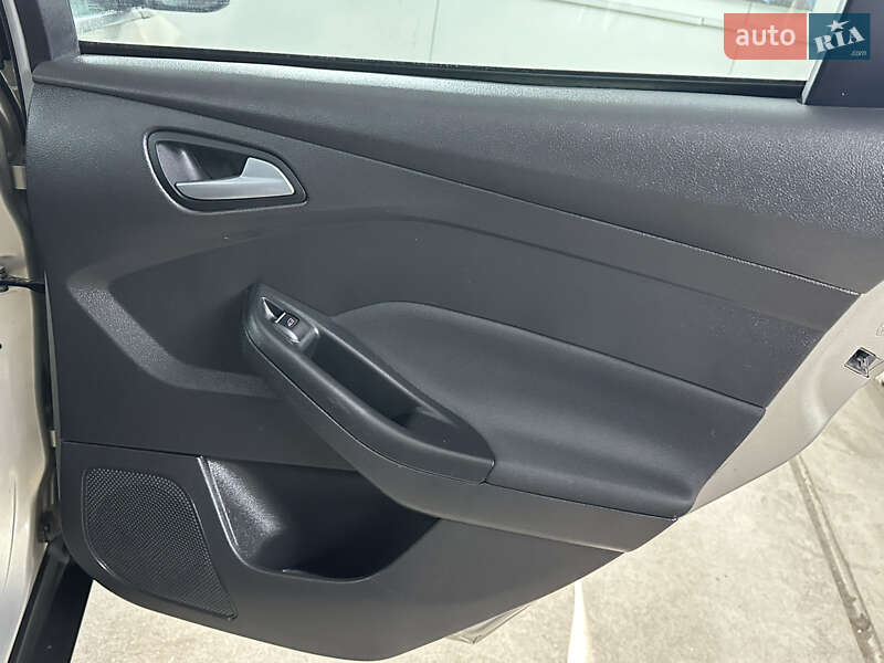 Универсал Ford Focus 2015 в Дрогобыче фото 42 Универсал Ford Focus 2015 в Дрогобыче