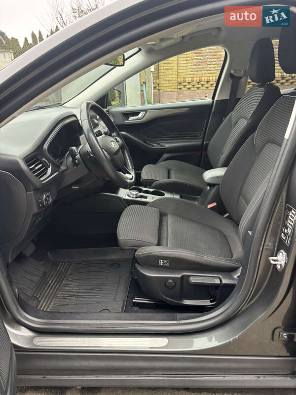 Универсал Ford Focus 2019 в Киеве фото 26 Универсал Ford Focus 2019 в Киеве