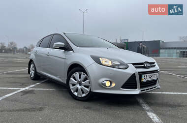 Хэтчбек Ford Focus 2014 в Киеве