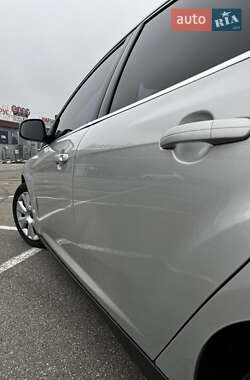 Хэтчбек Ford Focus 2014 в Киеве