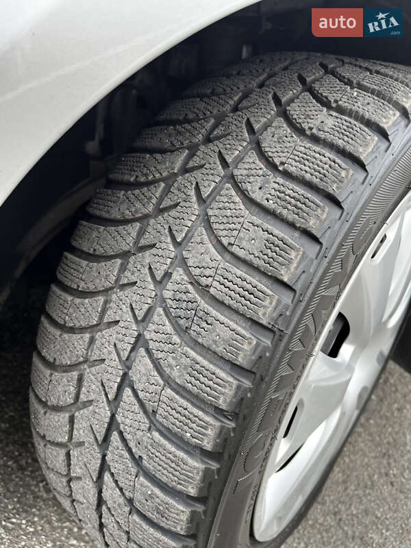 Хетчбек Ford Focus 2014 в Києві фото 60 Хетчбек Ford Focus 2014 в Києві