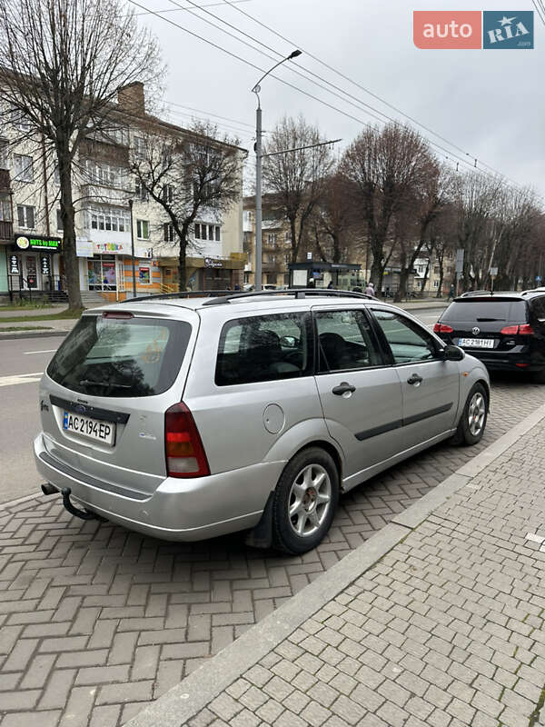 Универсал Ford Focus 1999 в Луцке фото 2 Универсал Ford Focus 1999 в Луцке