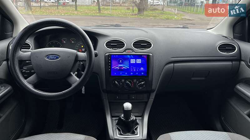 Хэтчбек Ford Focus 2006 в Николаеве
