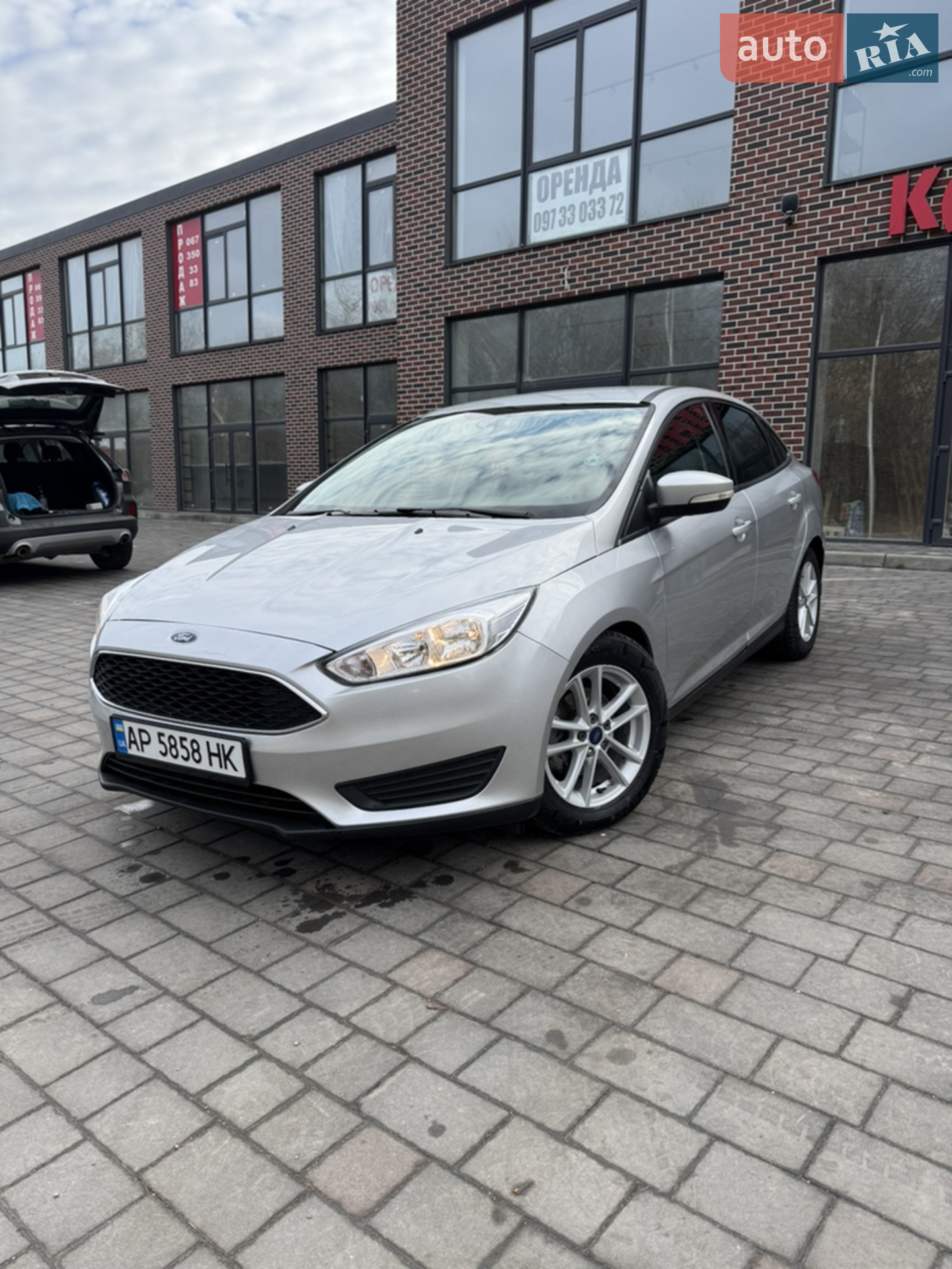 2017 Ford Focus - фото 1