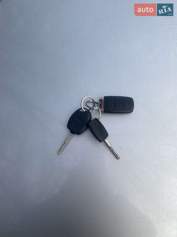 Хэтчбек Ford Focus 2008 в Бродах