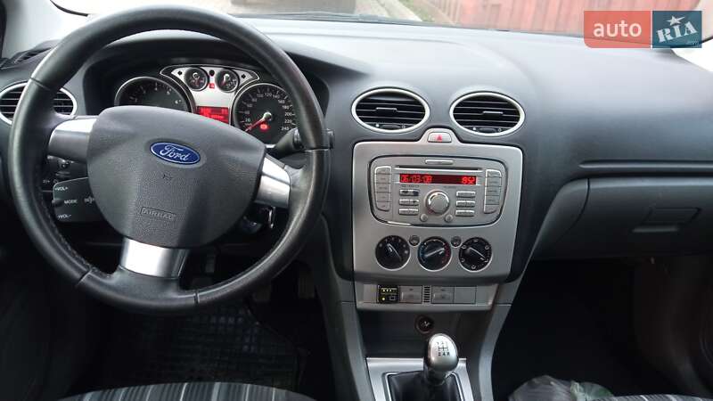 Универсал Ford Focus 2008 в Луцке