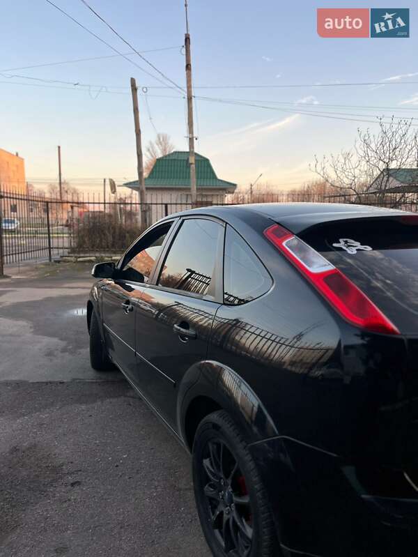 Хэтчбек Ford Focus 2007 в Бердичеве фото 5 Хэтчбек Ford Focus 2007 в Бердичеве