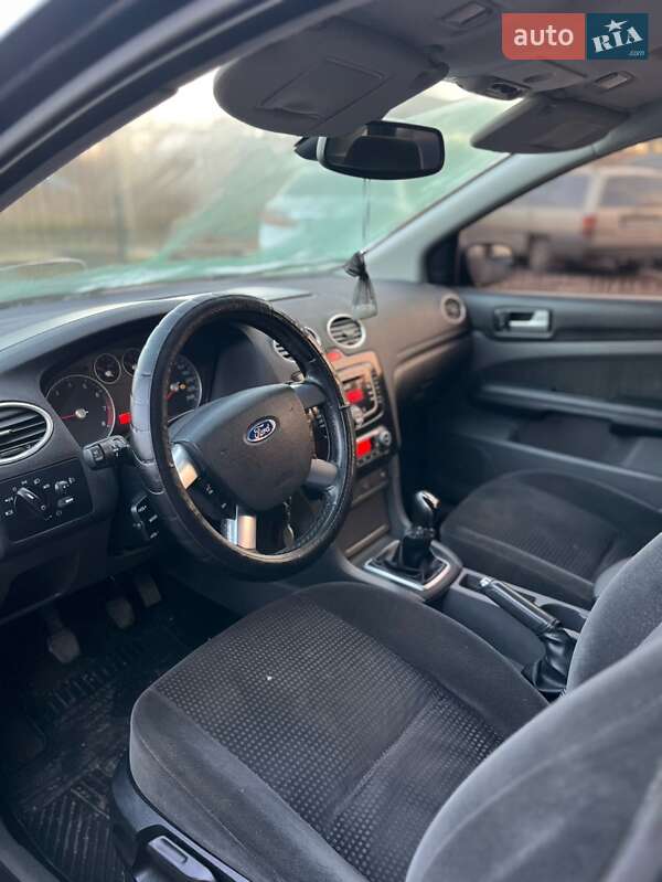 Хэтчбек Ford Focus 2007 в Бердичеве фото 10 Хэтчбек Ford Focus 2007 в Бердичеве