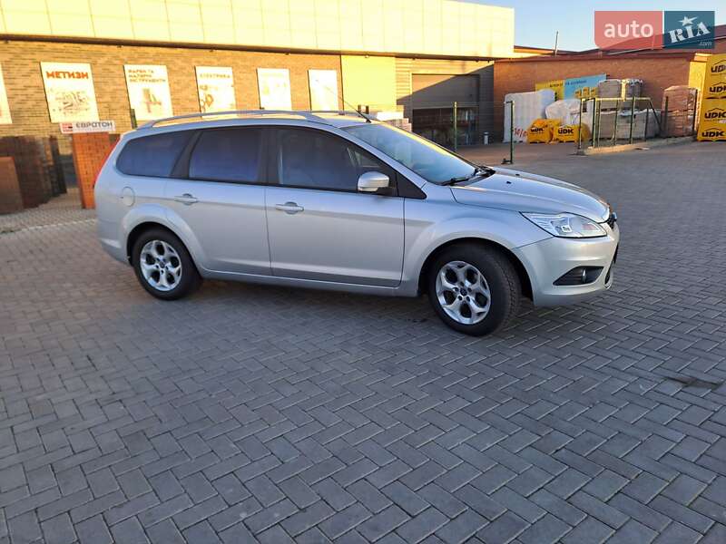 Універсал Ford Focus 2010 в Кропивницькому