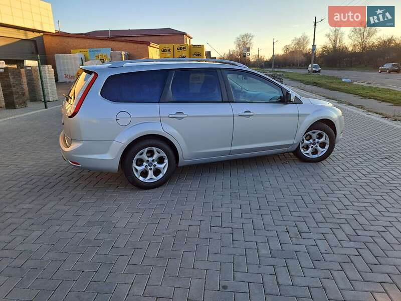 Універсал Ford Focus 2010 в Кропивницькому