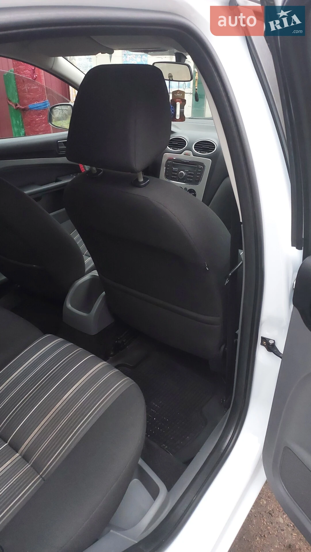 2011 Ford Focus - мініатюра 24