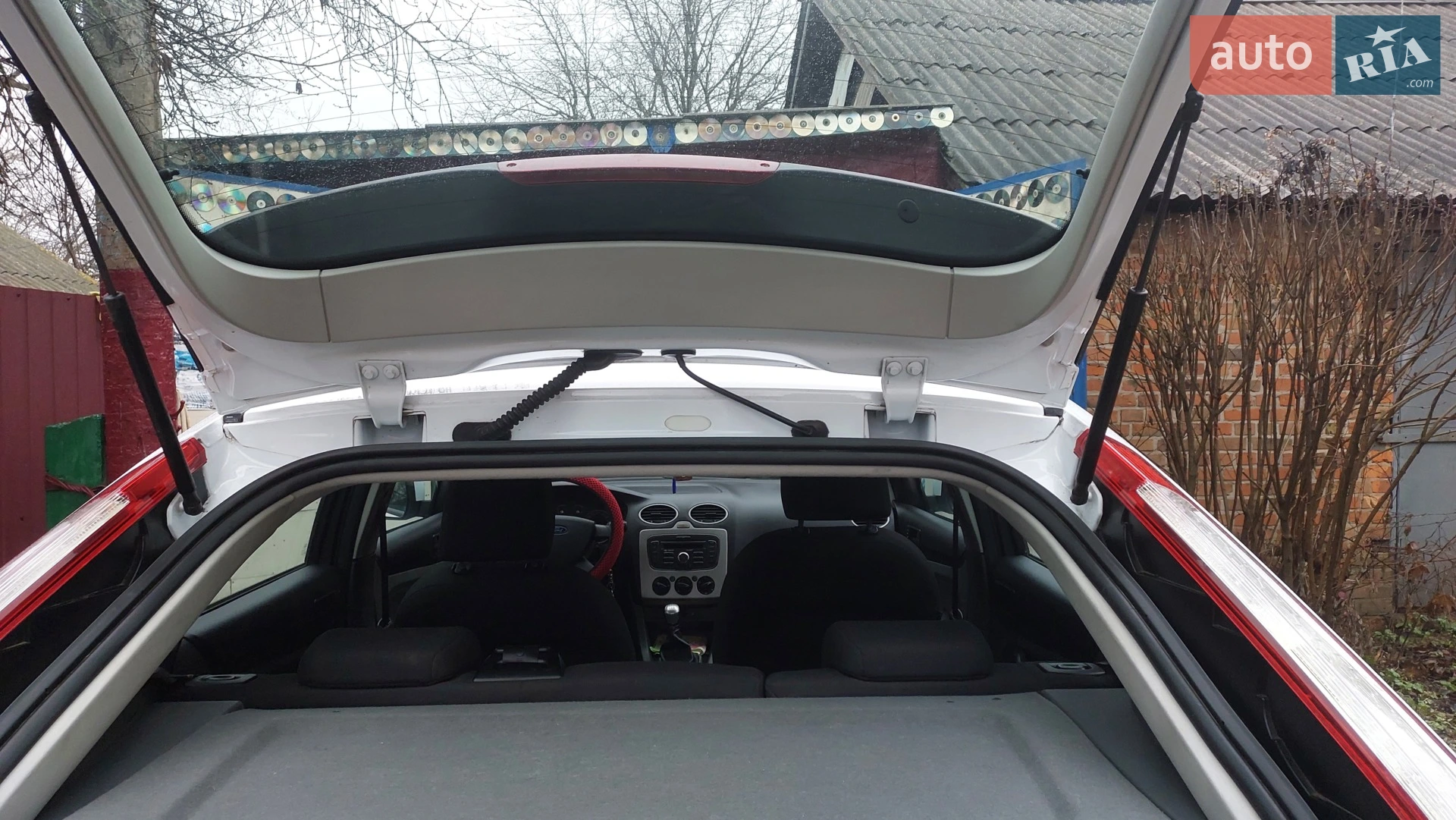 2011 Ford Focus - мініатюра 29