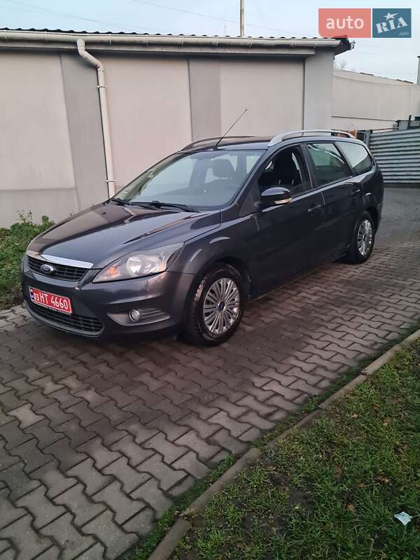 Ford Focus 2010