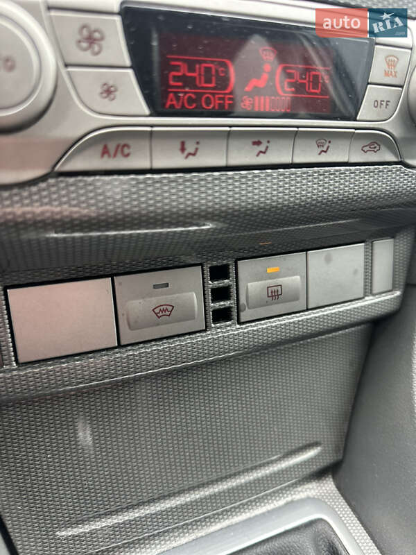 Хэтчбек Ford Focus 2009 в Луцке