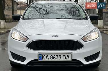 Седан Ford Focus 2017 в Знаменке