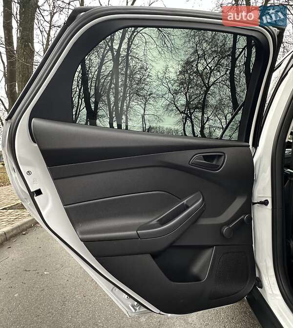 Седан Ford Focus 2017 в Знам'янці