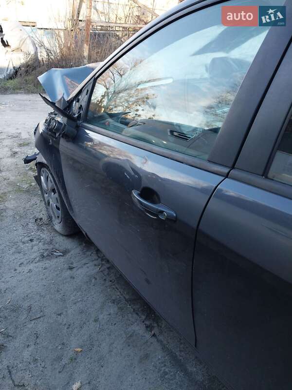 Универсал Ford Focus 2009 в Киеве фото 2 Универсал Ford Focus 2009 в Киеве