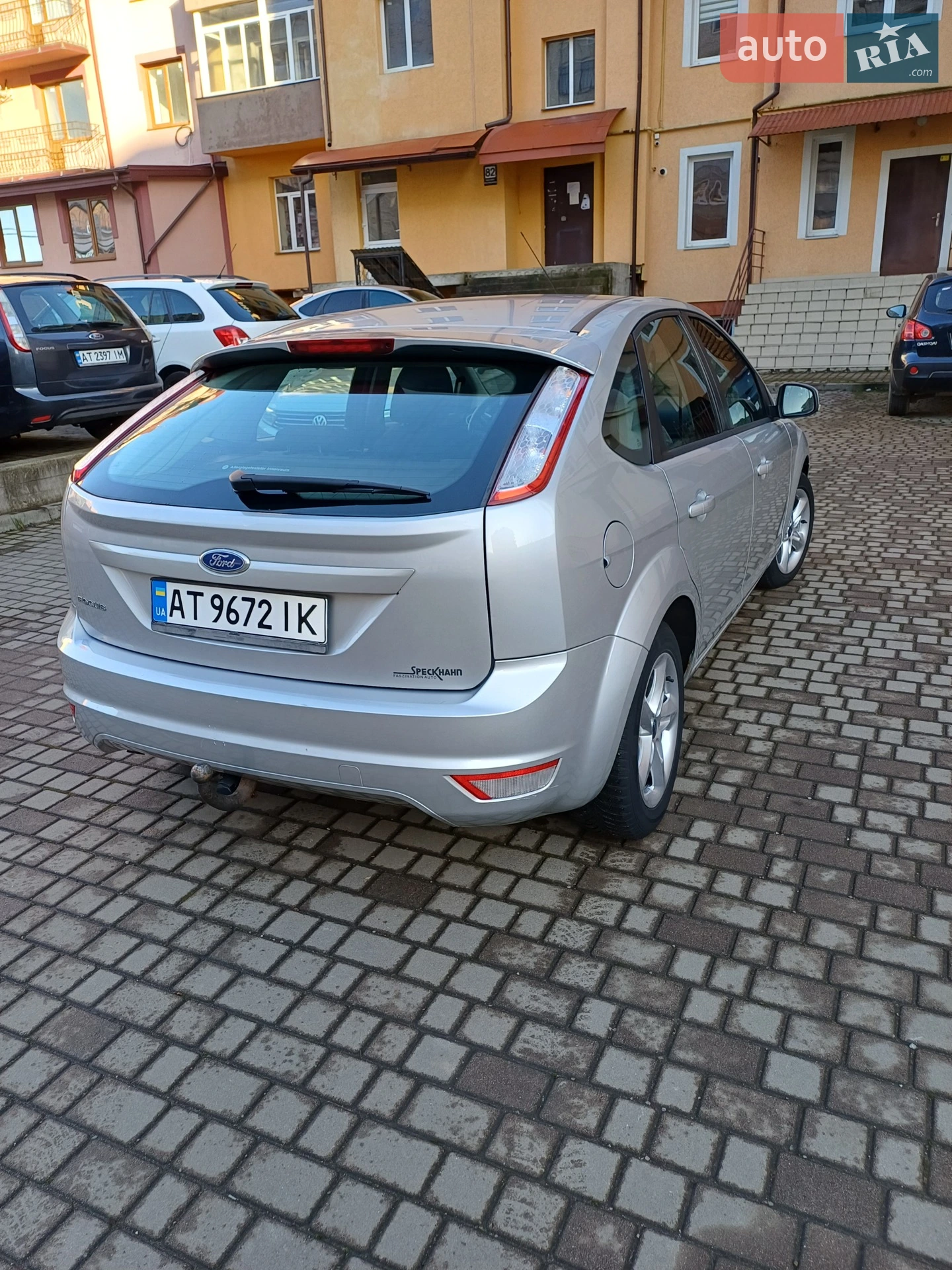 2010 Ford Focus - мініатюра 2