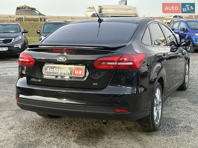 Седан Ford Focus 2015 в Львове