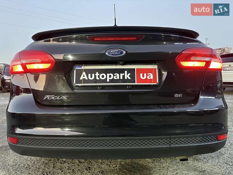 Седан Ford Focus 2015 в Львове