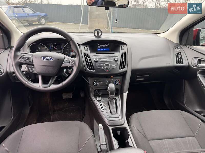 Седан Ford Focus 2017 в Залещиках