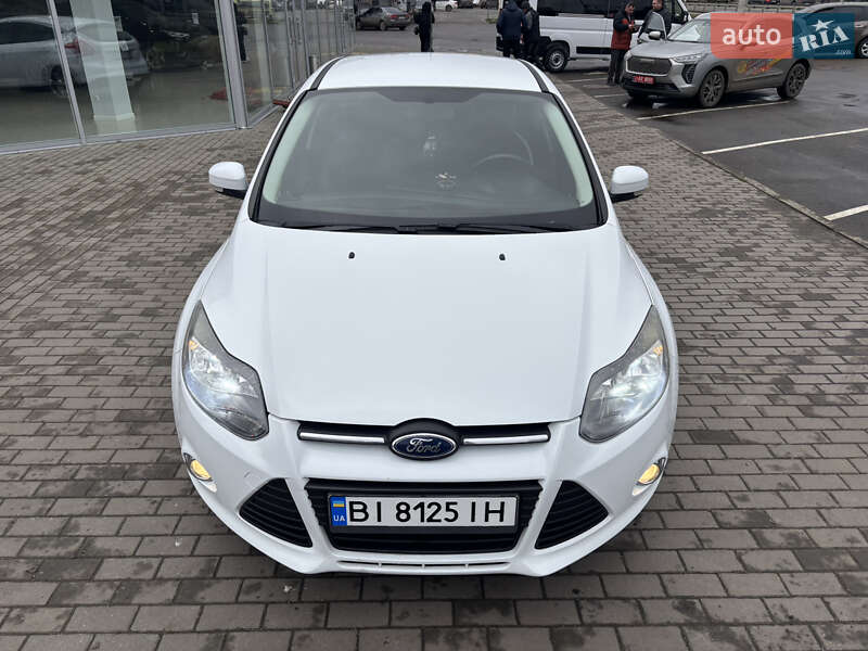 Хэтчбек Ford Focus 2013 в Полтаве
