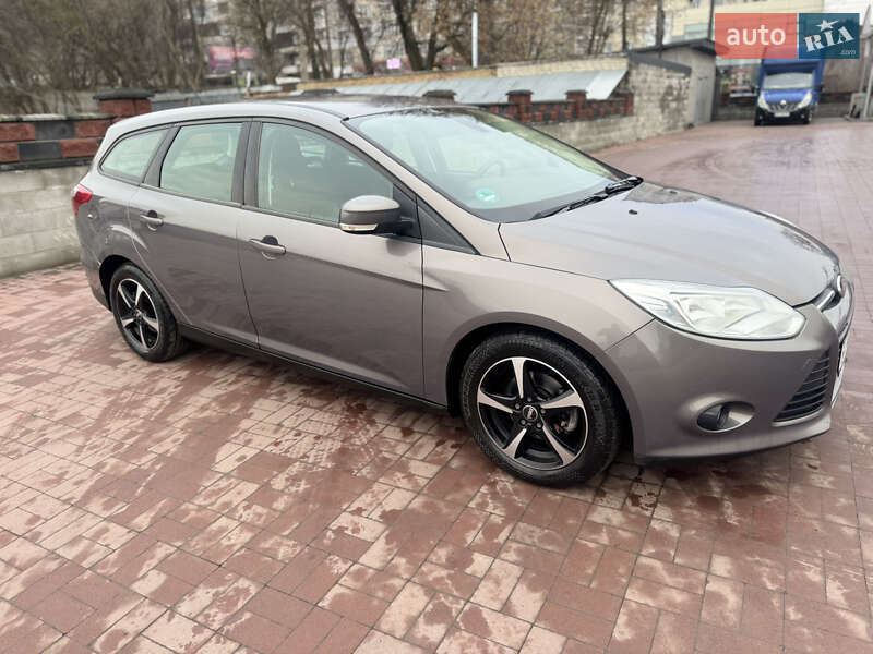 Универсал Ford Focus 2011 в Ровно