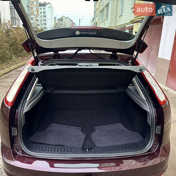 Хэтчбек Ford Focus 2008 в Ивано-Франковске