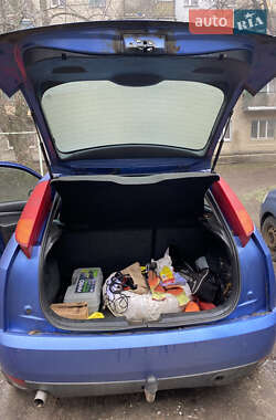 Хэтчбек Ford Focus 1999 в Первомайске