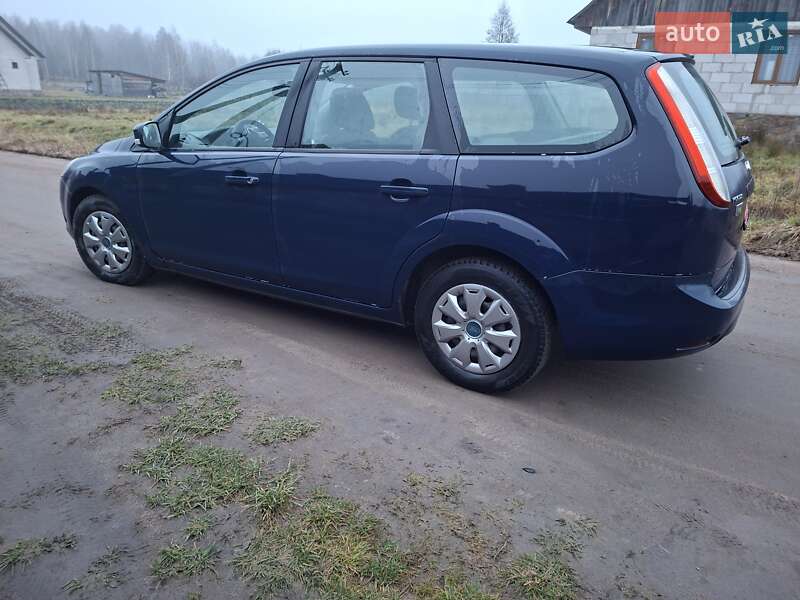 Універсал Ford Focus 2008 в Рівному фото 2 Універсал Ford Focus 2008 в Рівному