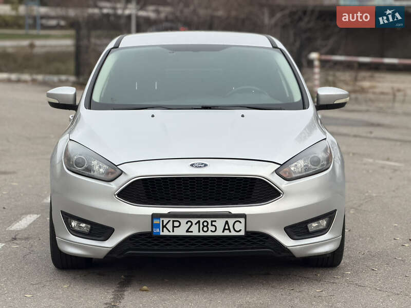 Седан Ford Focus 2015 в Запоріжжі