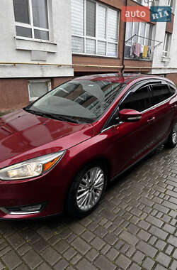 Хэтчбек Ford Focus 2015 в Ивано-Франковске