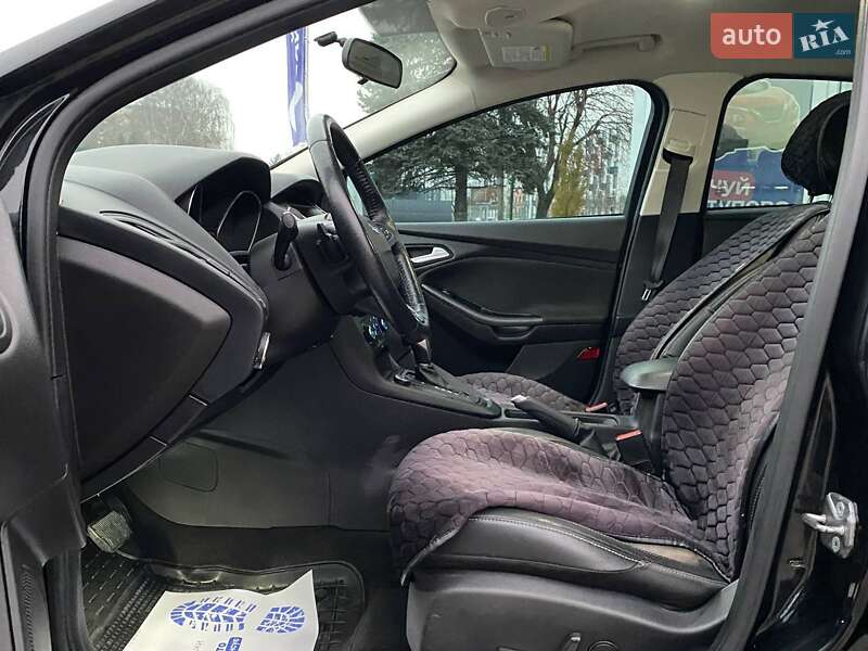 Хэтчбек Ford Focus 2015 в Львове