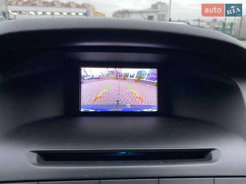 Хэтчбек Ford Focus 2015 в Львове