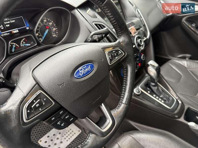Седан Ford Focus 2015 в Николаеве