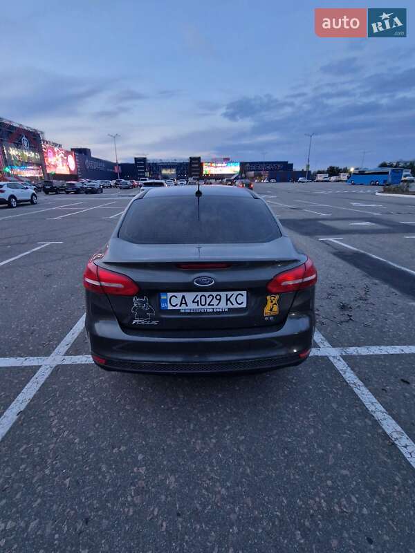 Седан Ford Focus 2017 в Києві