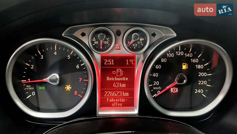 Універсал Ford Focus 2010 в Луцьку фото 12 Універсал Ford Focus 2010 в Луцьку